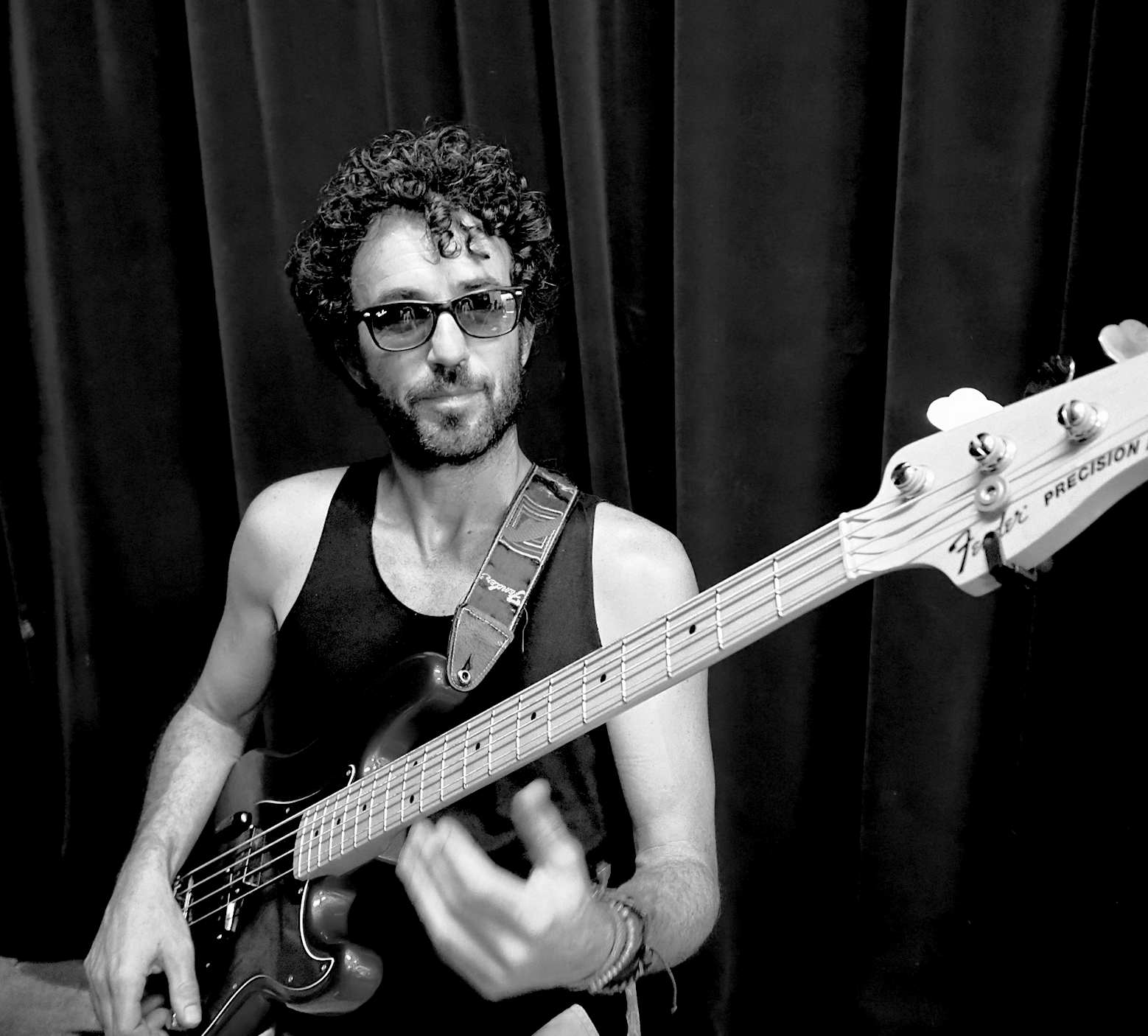 Laurent Guercy - bassiste du groupe 6LEXIC